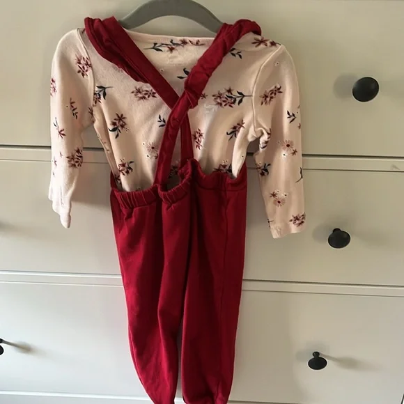 Carter’s outfit 18 months - Picture 5 of 5